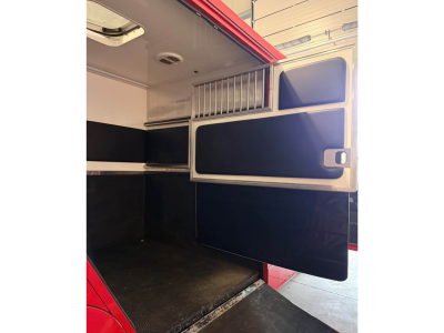 Camionette Renault - Krismar à vendre