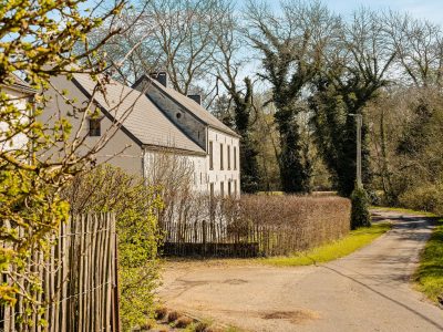 Magnifique propriété équestre avec vaste villa rénovée - Région Nivelles (Belgique)